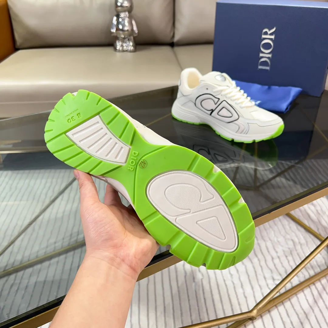 Men's Shoes💰P460💰【DIOR】Dior's new B30 low-top sneakers✅ are carefully made of gray mesh fabric and white technical fabric, decorated with reflective "CD30" graphic logo, and "DIO~B30" and "CD30" logos on the heel and tongue. An extra-light, sculpted rubber sole with signature accents adds style, while internal stretch details create ideal comfort. It can be matched with various casual styles to show a fashionable and modern sports style. Code number: 38-44 (45 can be customized)